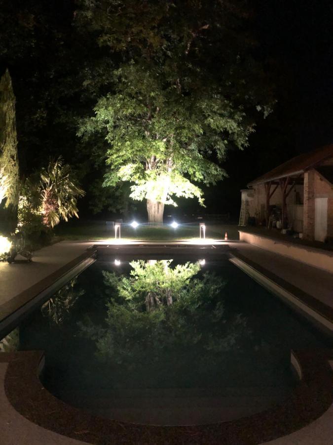 Hotel Le Pavillon De Nathalie Isles-sur-Suippe Exterior foto